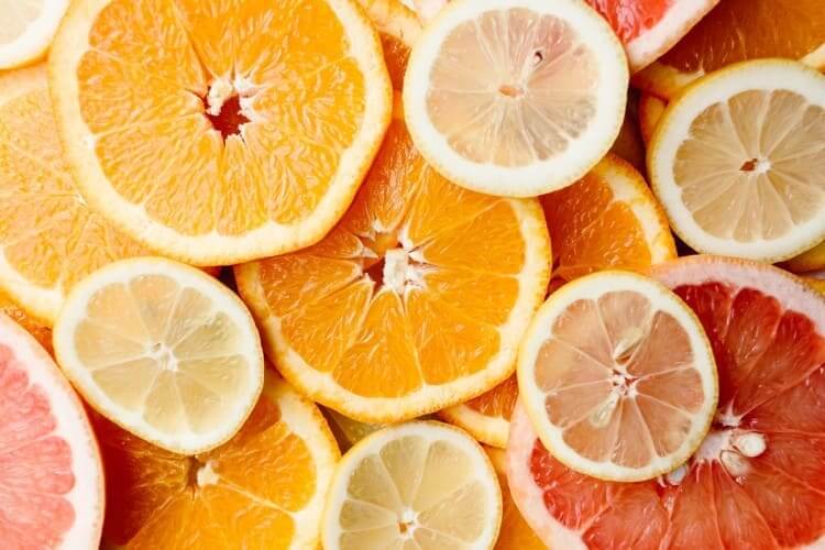 Cómo comer bien la naranja